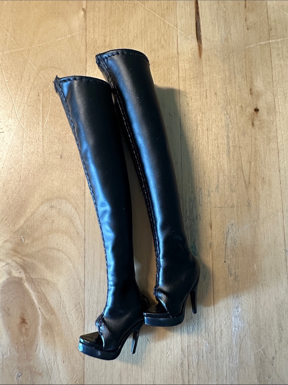Replacement boots & gloves from 2024 Barbie Signature SUIM NOH by Design Series